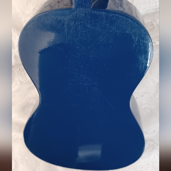MAHALO UKULELE NO. U-30BU BLUE WITH MATCHING BLUE CARRYING BAG - Picture 9 of 15